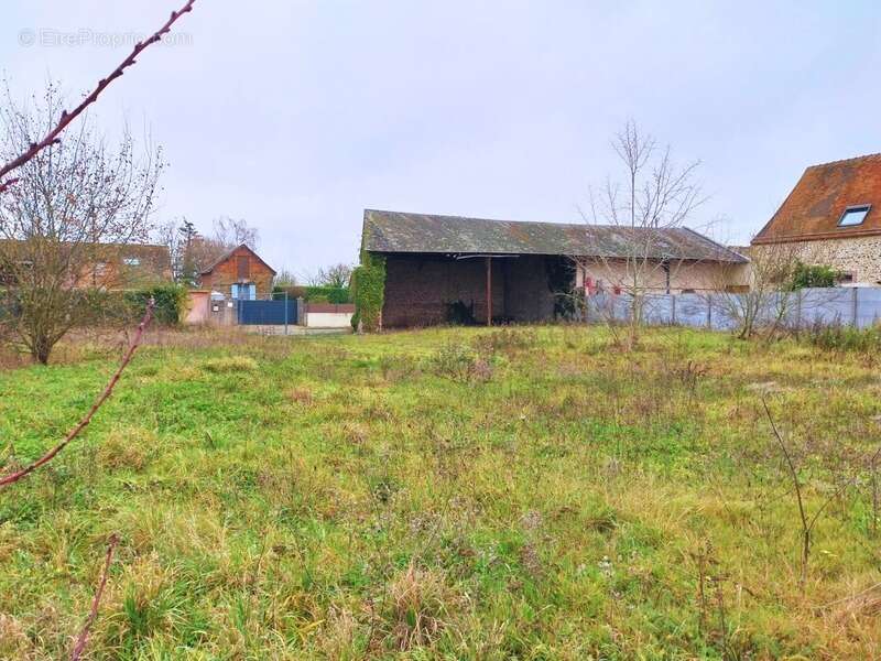 Terrain à COLTAINVILLE