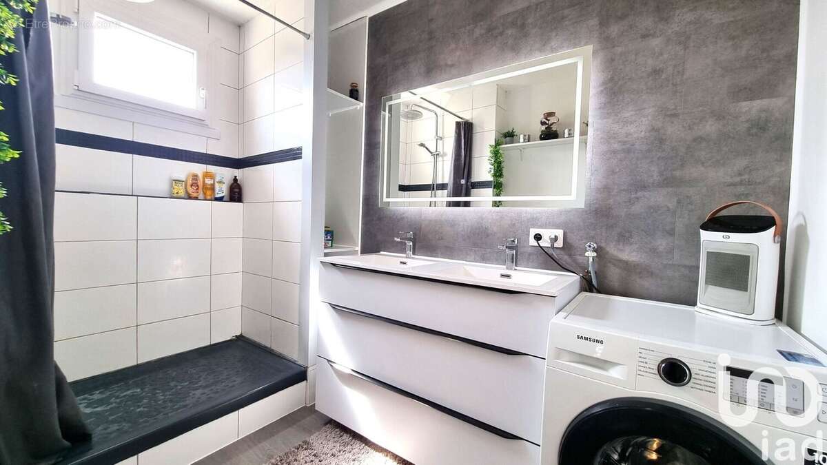 Photo 5 - Appartement à CLERMONT-FERRAND