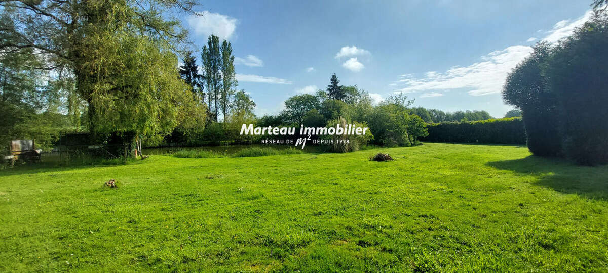 Terrain à VIBRAYE