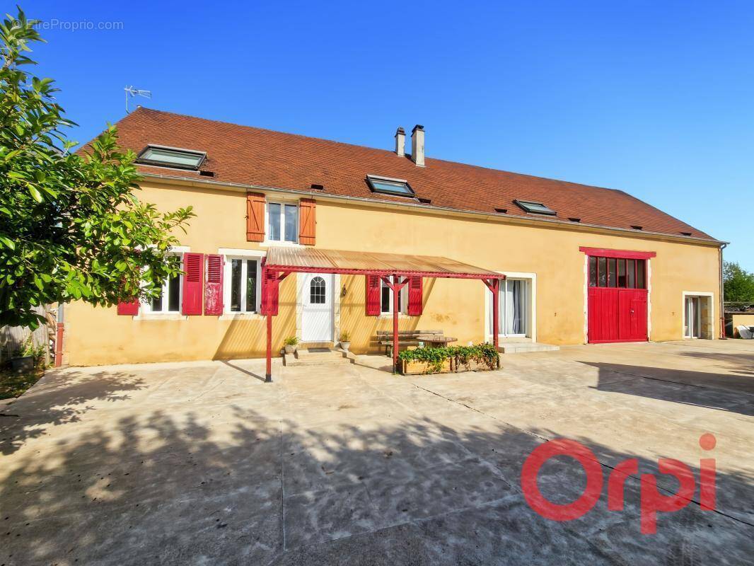 Maison à GIVARDON
