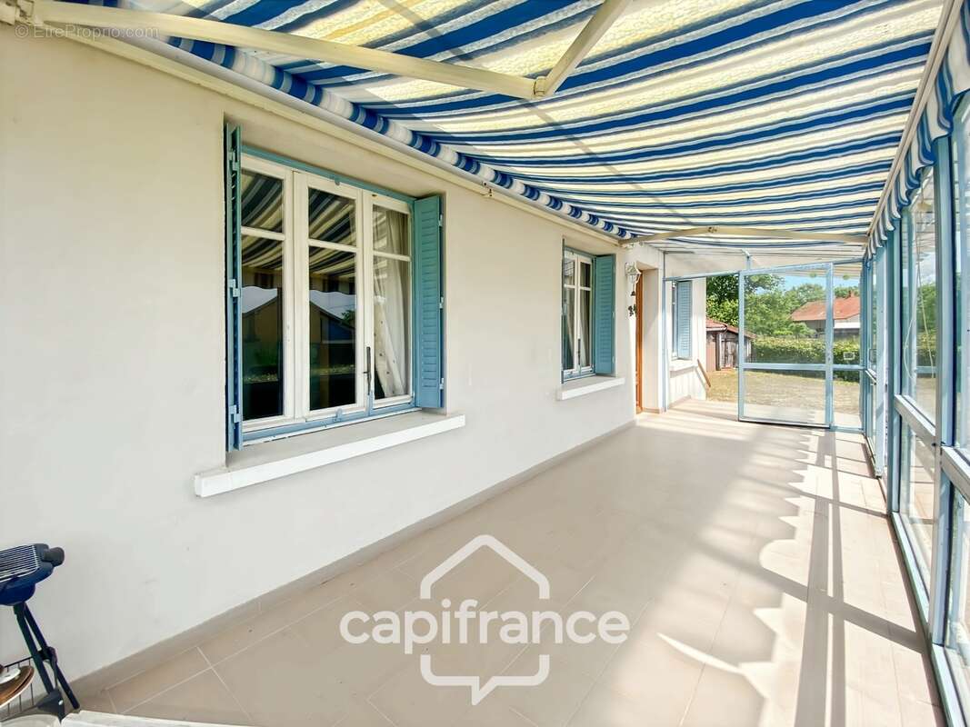 Maison à vendre 5 pièces VARENNES SAINT SAUVEUR (71) - photo 4