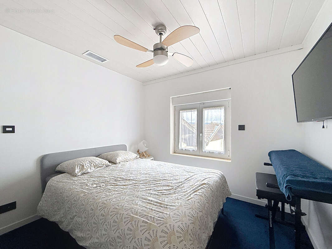 Maison à SAINT-JEAN-DE-NIOST