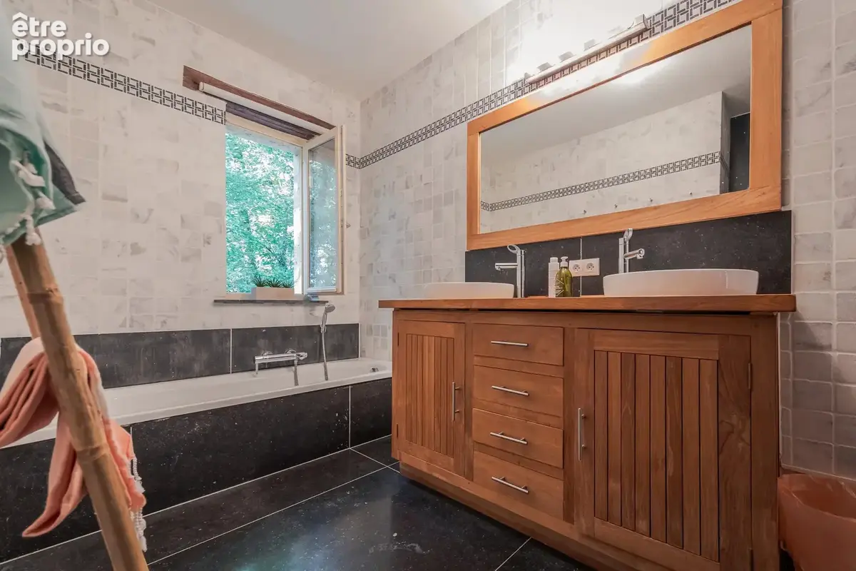 Charmante maison en pierre de 3 chambres avec piscine et vue - photo 9