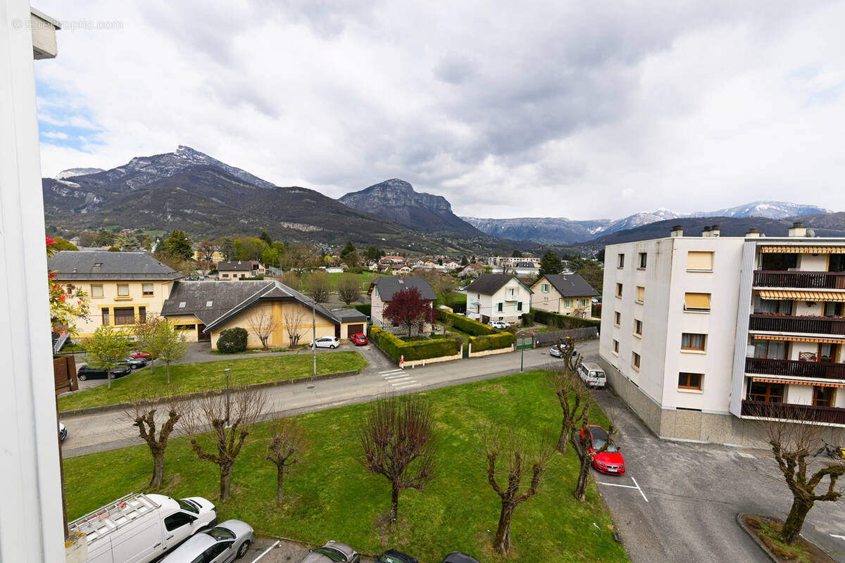 Appartement à BASSENS