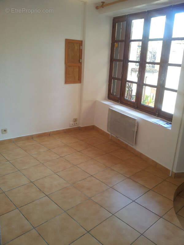 Maison de village comprenant 2 logements loués avec petit jardin - photo 10