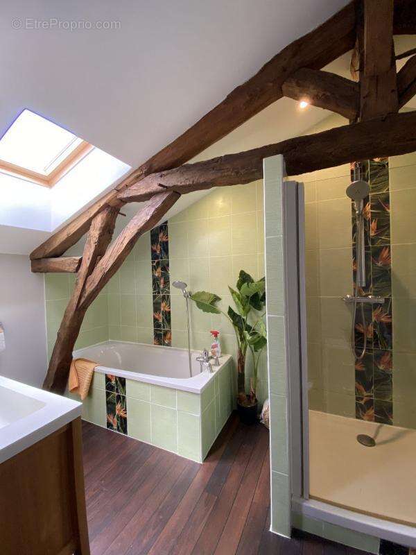 Propriété en pierre avec gîtes, piscine et vue - photo 18