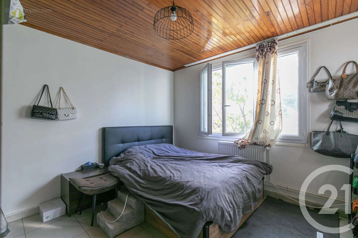 Maison à CHAMPIGNY-SUR-MARNE