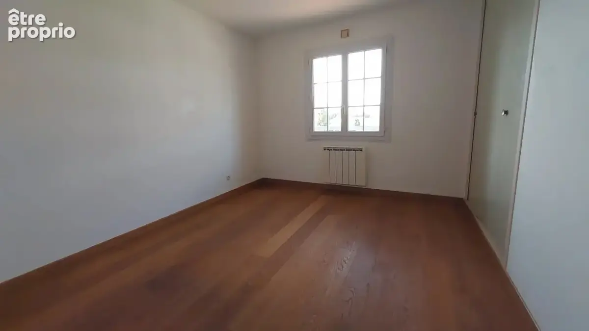 Maison 144 m² à Ste Neaomaye - photo 7