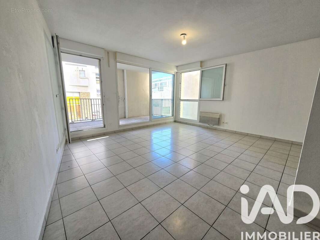 Photo 2 - Appartement à MARSEILLE-2E