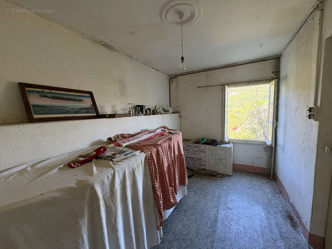 Maison à SAINT-AFFRIQUE