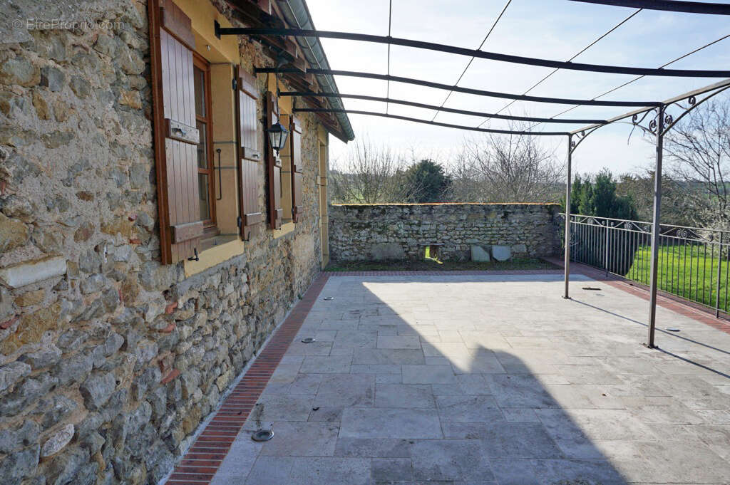 Maison à PARAY-LE-MONIAL