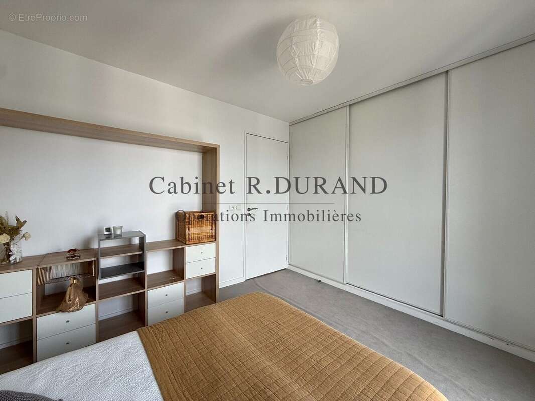 Appartement 87 m² à Colombes  - photo 4