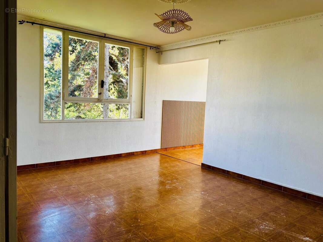 Photo 3 - Appartement à FREJUS