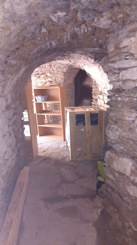 Maison à COLOMBIERES-SUR-ORB