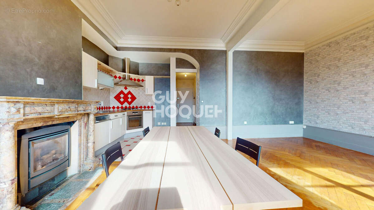 Appartement à AIX-LES-BAINS