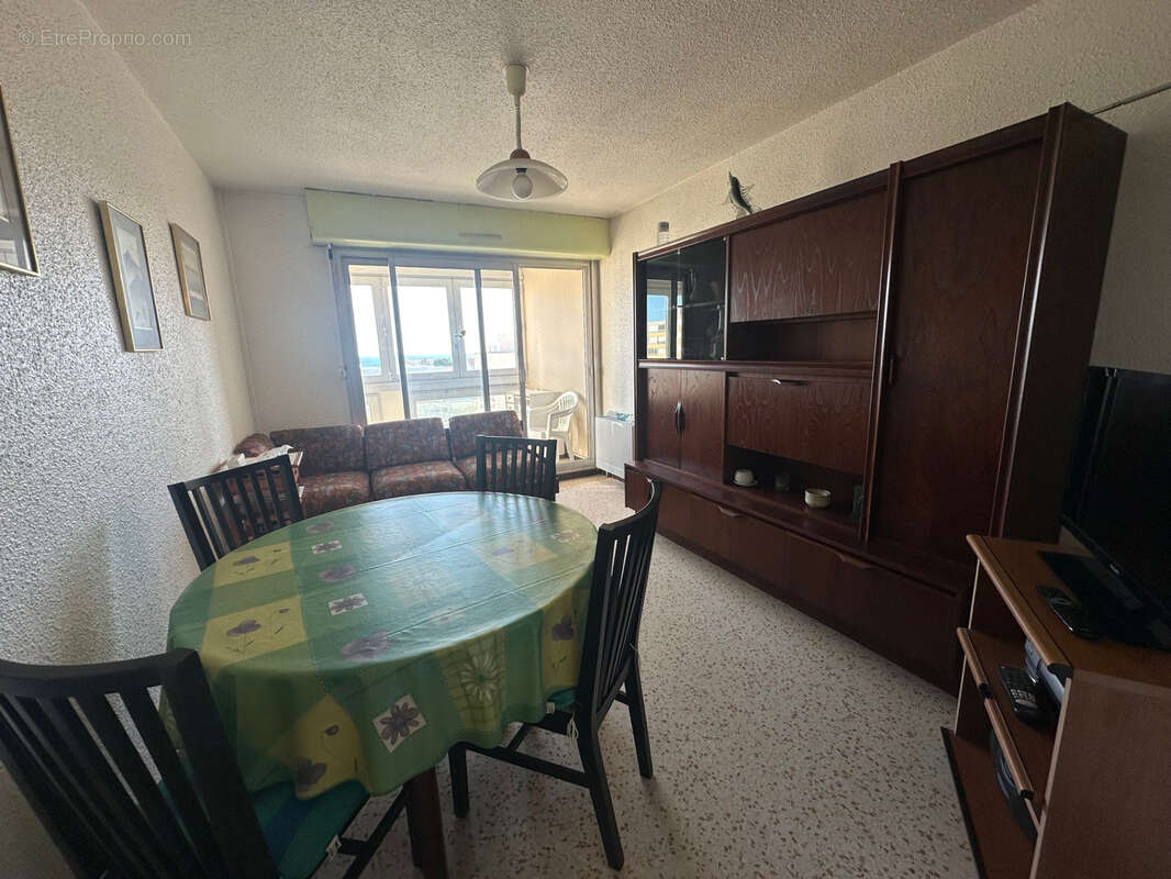 Appartement à CANDILLARGUES