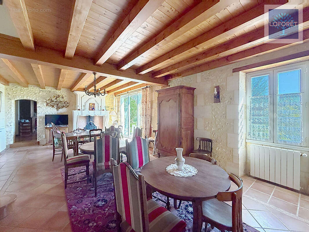 Demeure de charme en pierre - photo 2