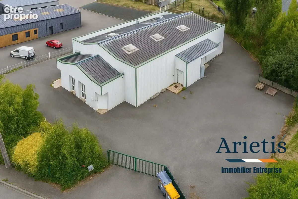 Commerce 385 m² à Chateaubourg  - photo 4