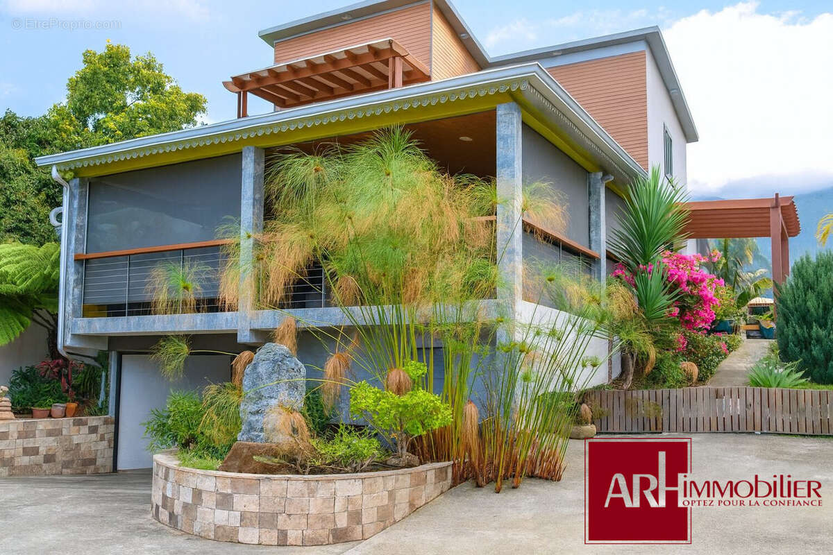 Maison à ENTRE-DEUX