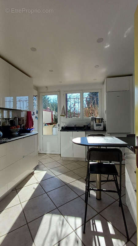 Maison à PONTAULT-COMBAULT