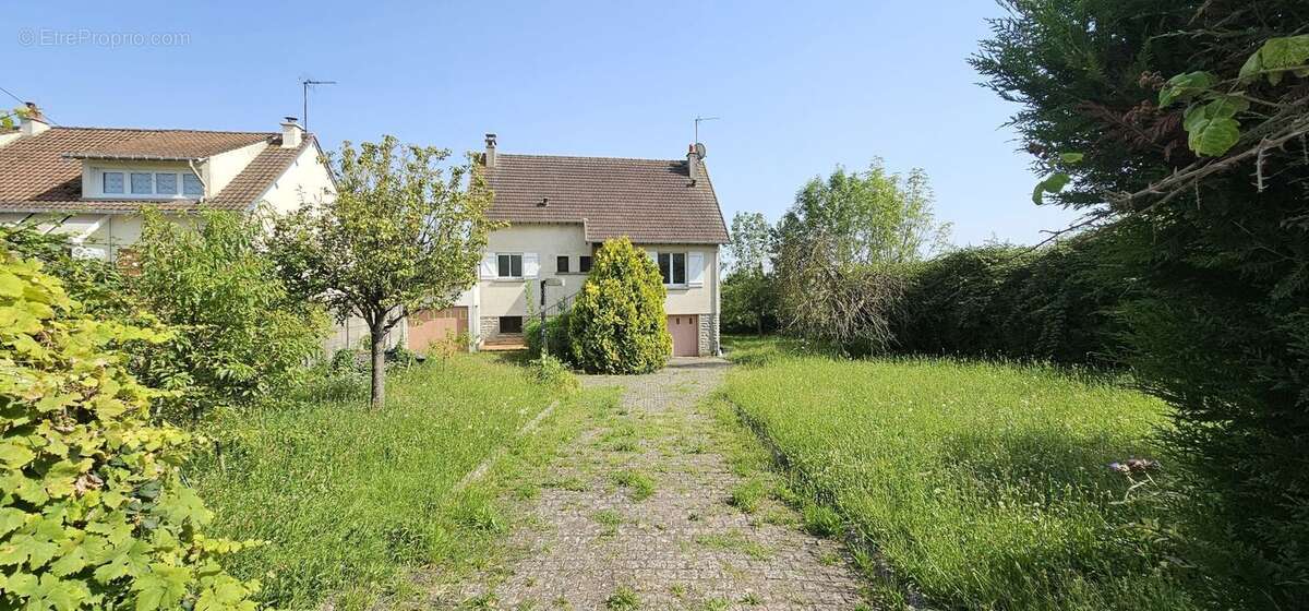 Maison à MEAUX