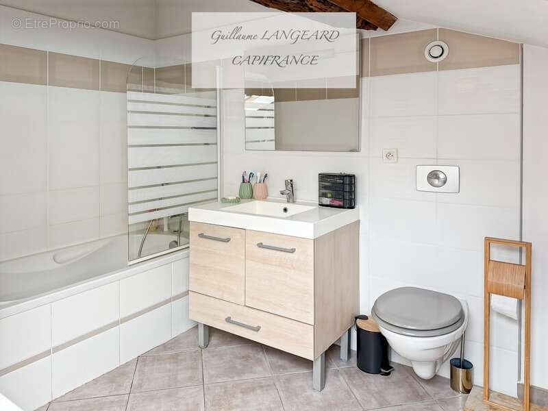 Au coeur de Thoirette (39240) - Maison de caractère en pierres – 4 chambres – Terrasses aménagées - photo 12