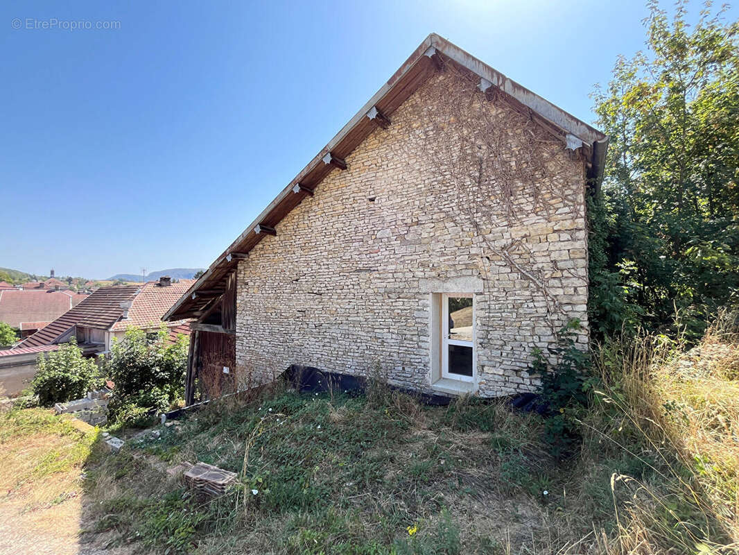 Maison individuelle avec dépendances ! - photo 16