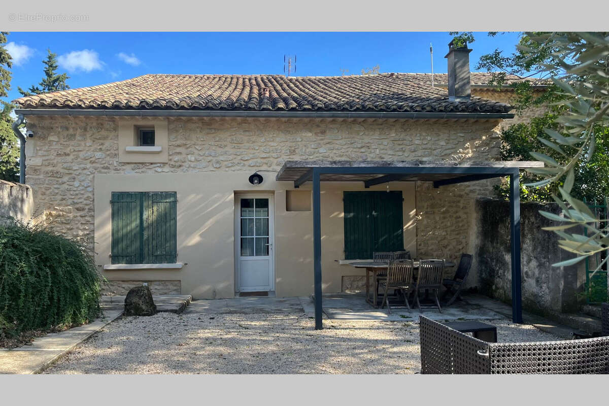 Maison à RASTEAU