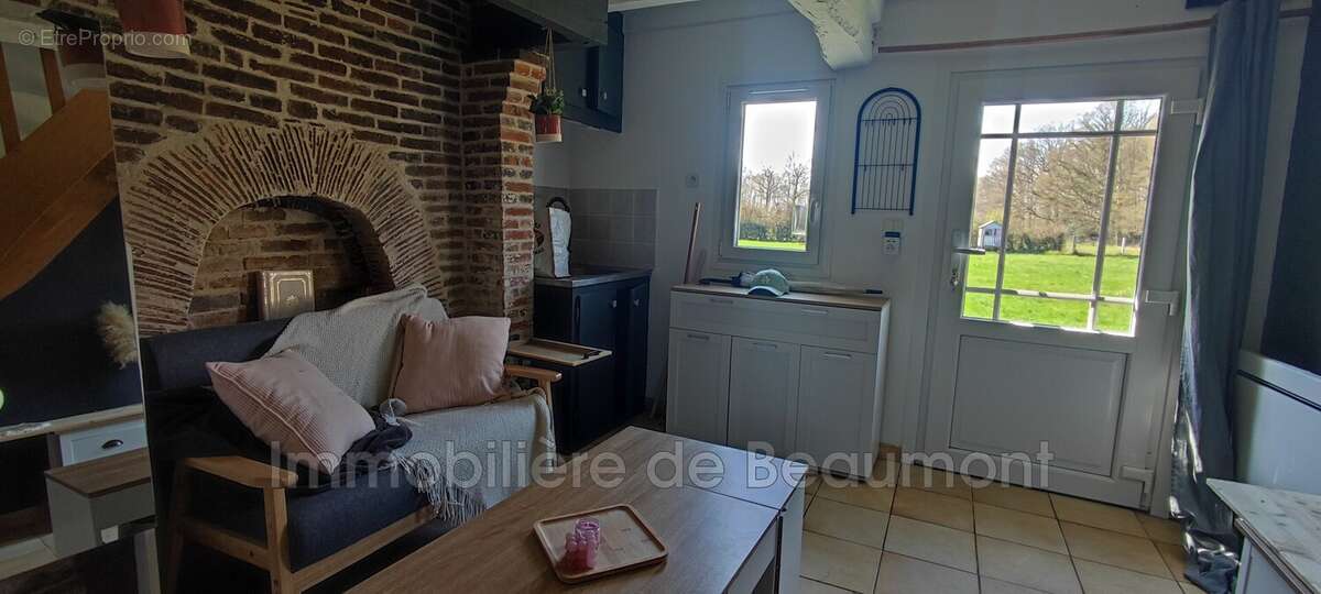 Maison à BEAUMONT-LE-ROGER