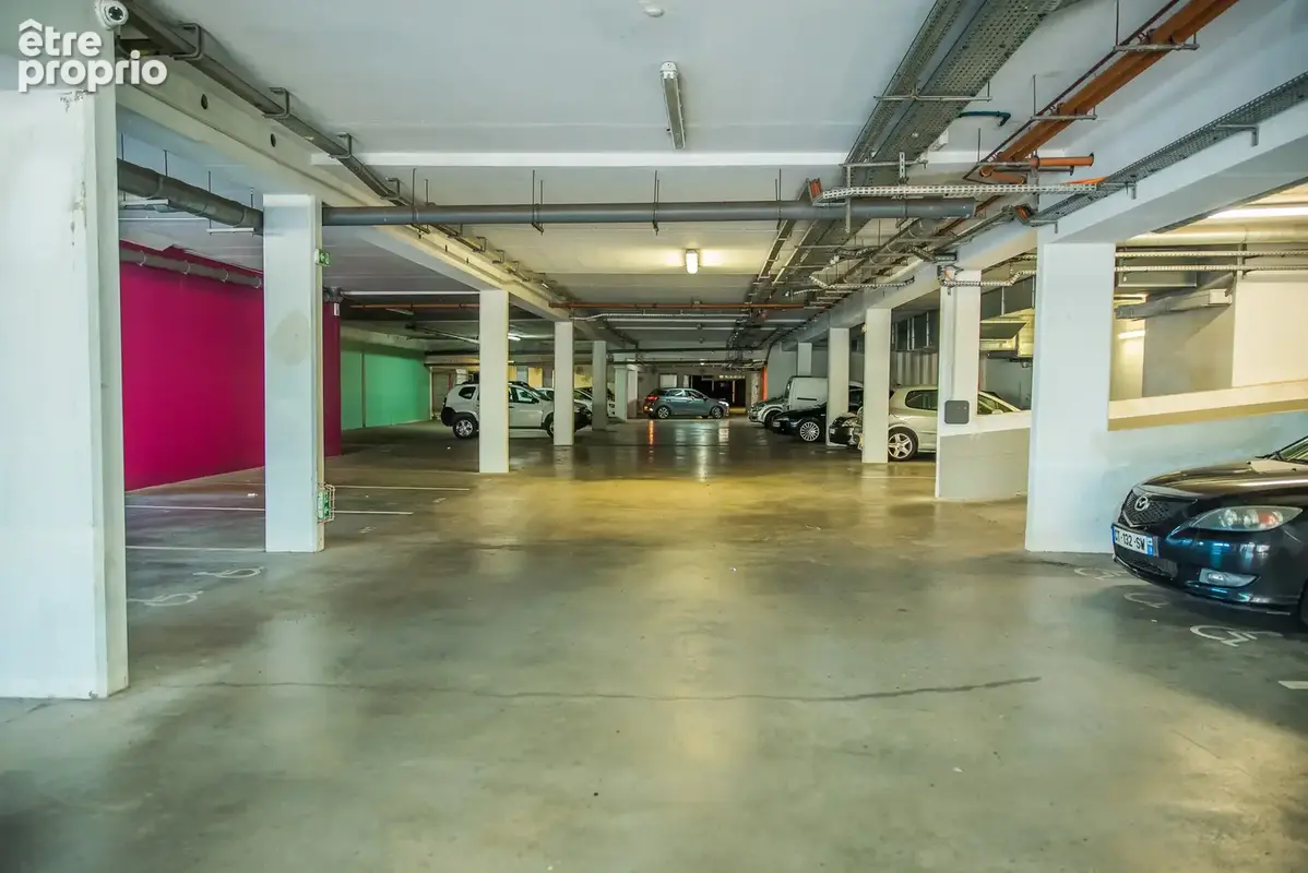 A vendre / Bureau neuf centre-ville de St Pierre - photo 5