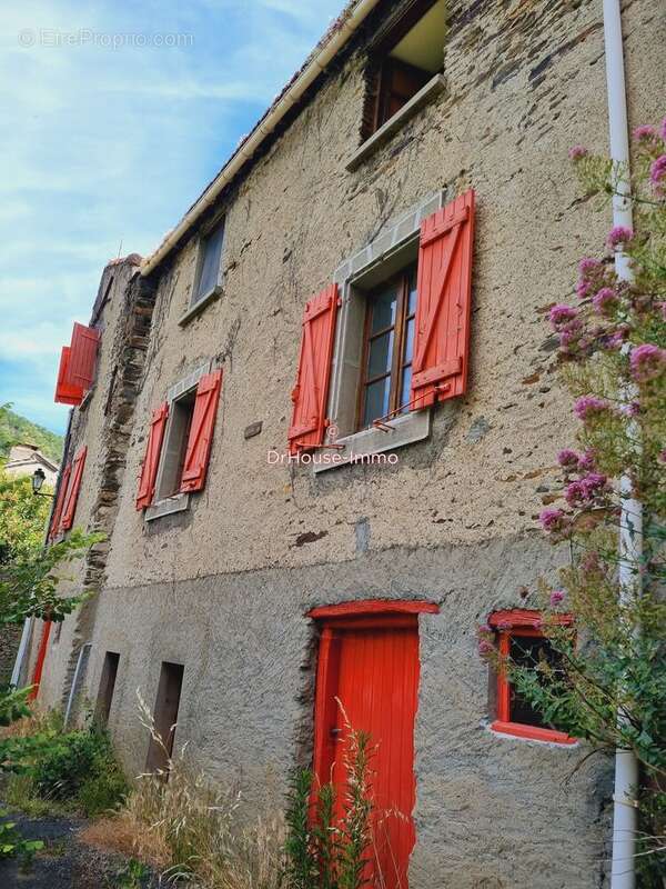 Maison à LABASTIDE-ESPARBAIRENQUE
