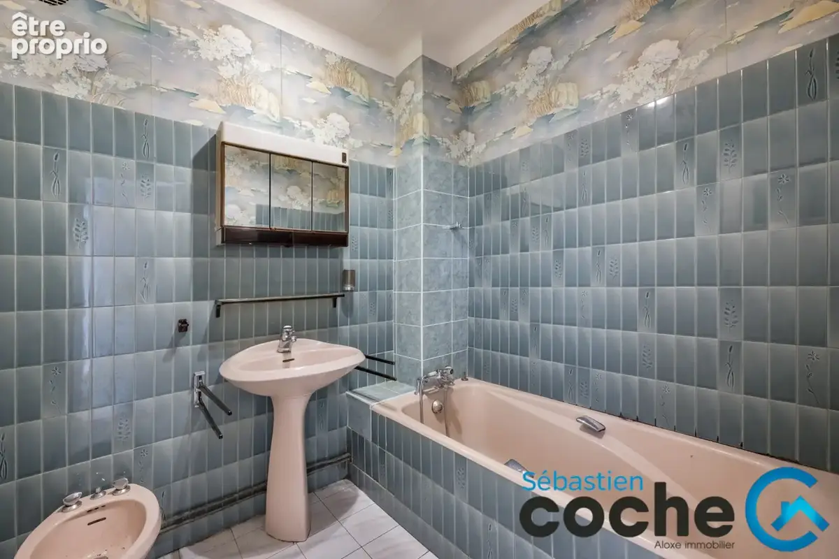Exclusivité de 81m2 Place Jean Macé Lyon 7 - Possibilité Garage - photo 7