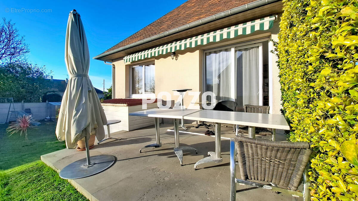 Maison à COURSEULLES-SUR-MER