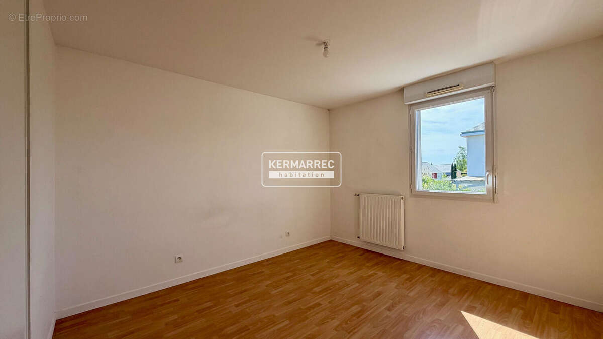 Maison à SAINTE-LUCE-SUR-LOIRE