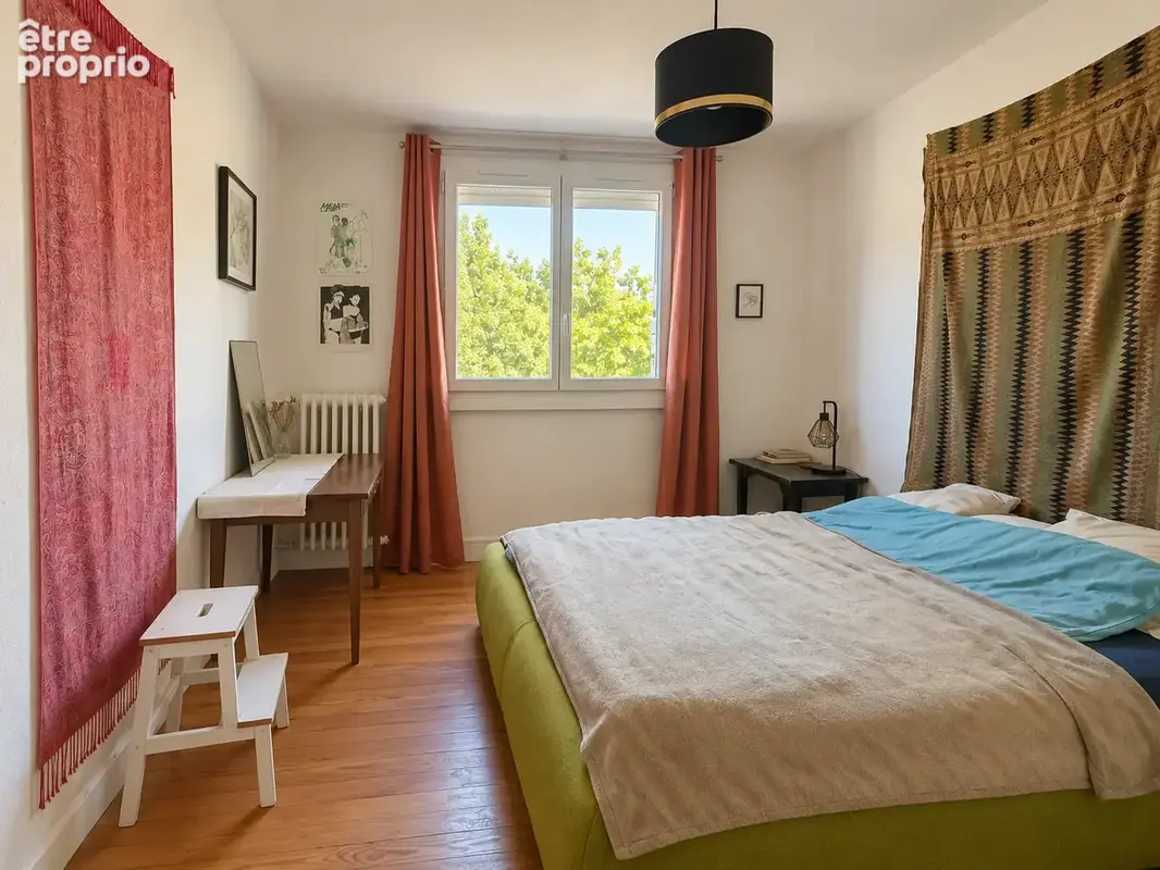 Appartement T3 - Guilhemery - Balcon - Garage - photo 4
