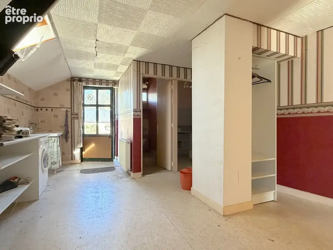 Maison 163 m2, 5 chambres, dépendances, sur terrain 4 836 m2 - photo 14