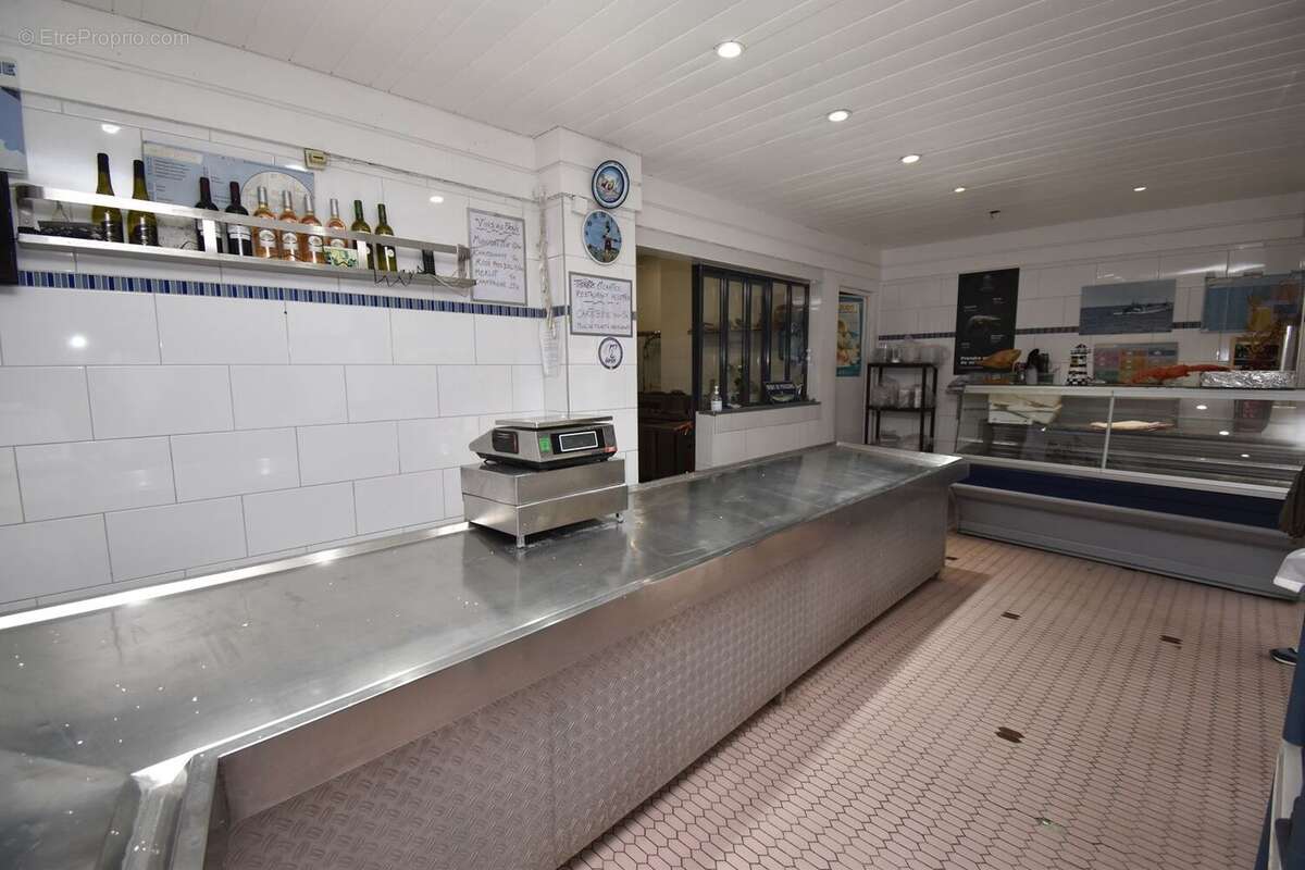 Commerce à LE KREMLIN-BICETRE