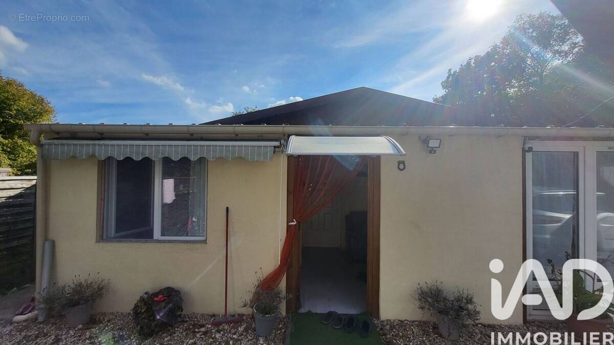 Photo 1 - Maison à NARGIS