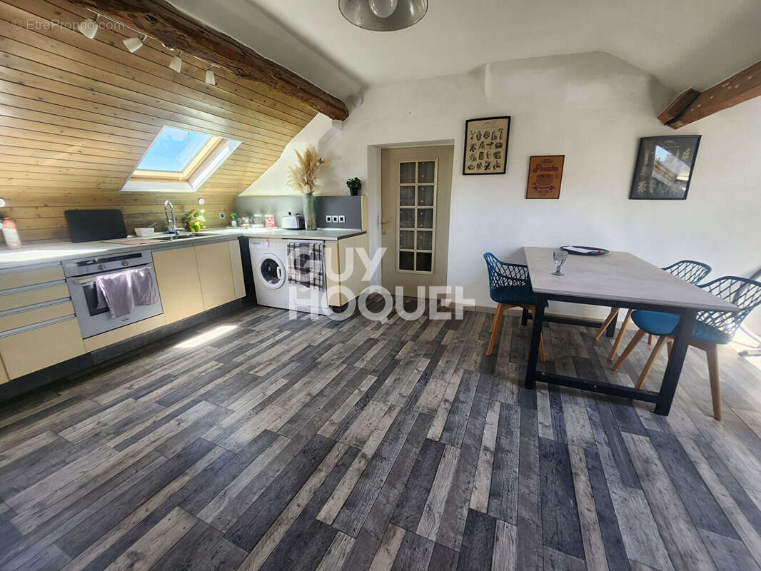 Appartement à GRETZ-ARMAINVILLIERS