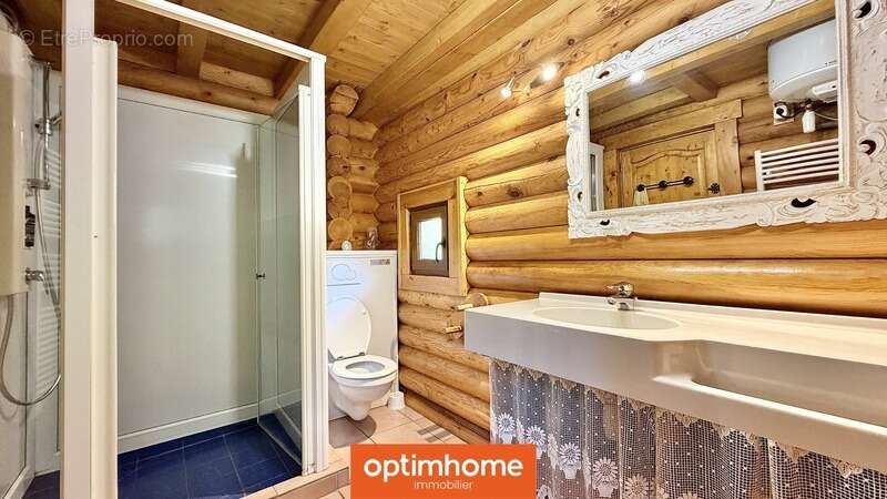 EXCLUSIVITÉ – Chalet fuste (rondins) meublé – 46 m² – Terrain 1 500 m² – Basse-sur-le-Rupt – Hautes-Vosges - photo 9