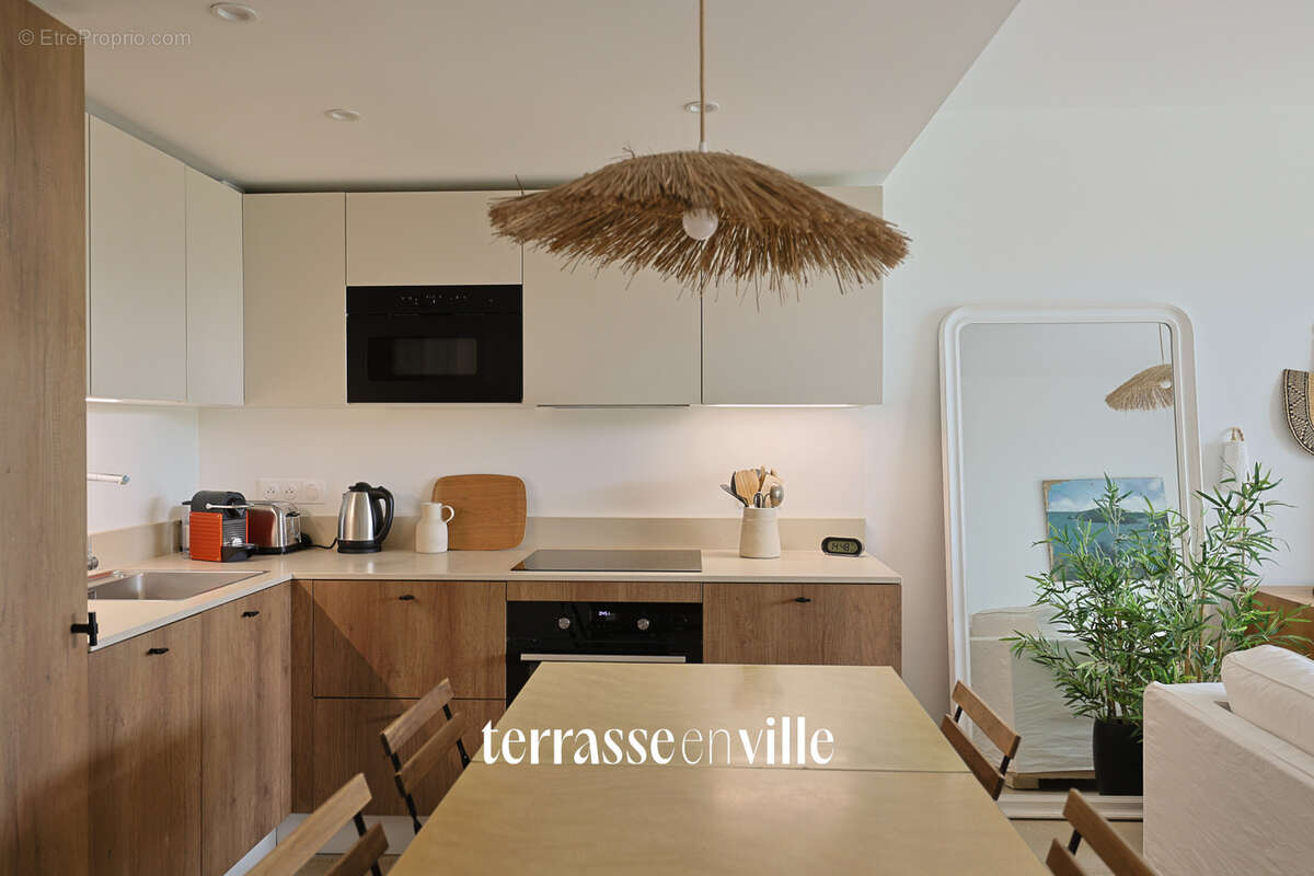 EXCLUSIVITE - Cap Brun, TOULON -  APPARTEMENT T3  avec 145 m2 de jardin - Résidence sécurisée, calme - photo 4