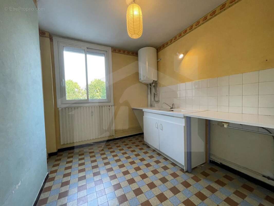Appartement - 3P+C - 61m2 - photo 6