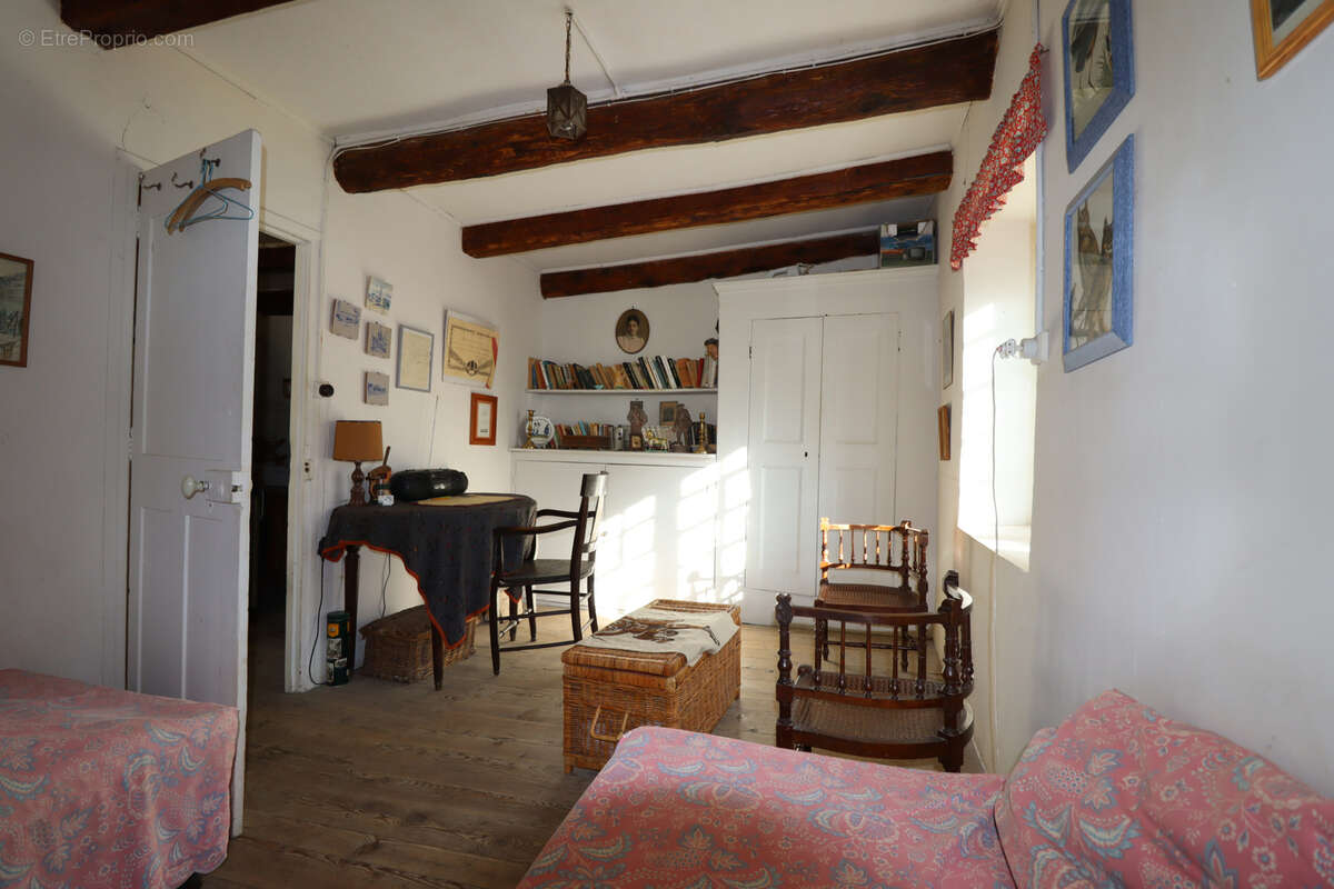 Maison à COLMARS