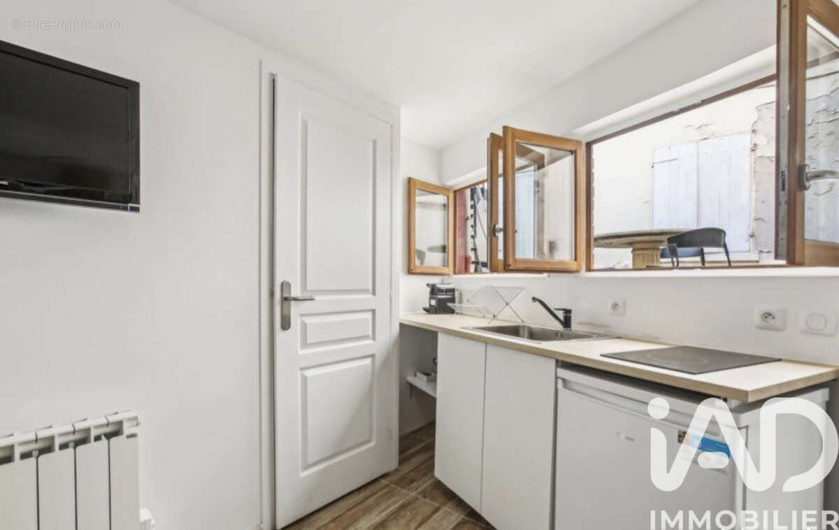 Photo 4 - Appartement à PARIS-16E