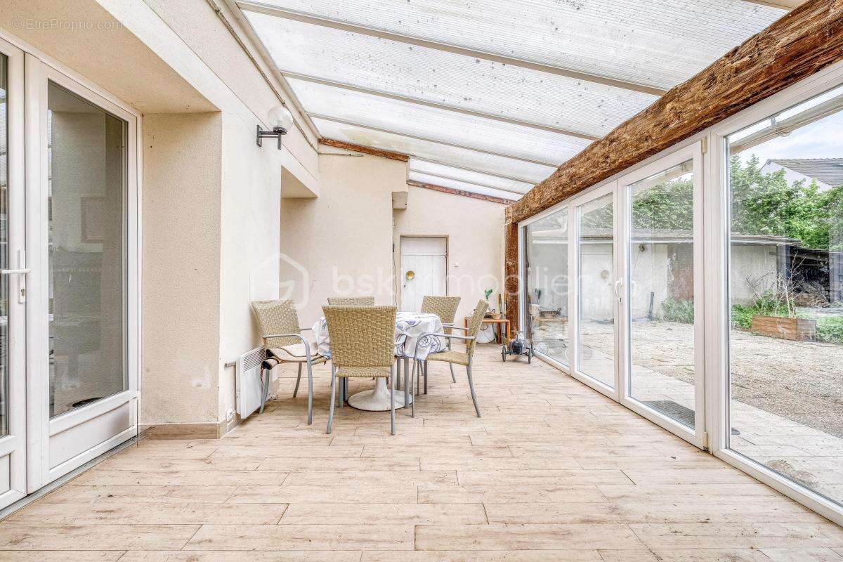 Maison à NANTEUIL-LES-MEAUX