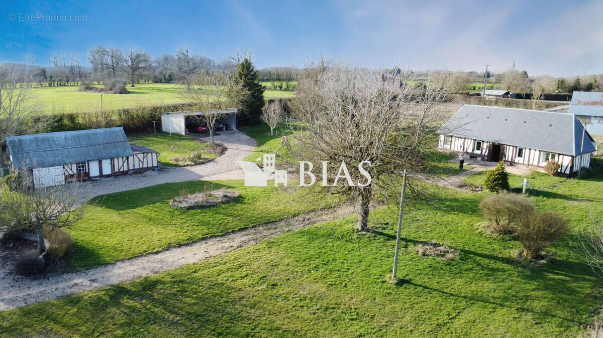 Maison à BERNAY