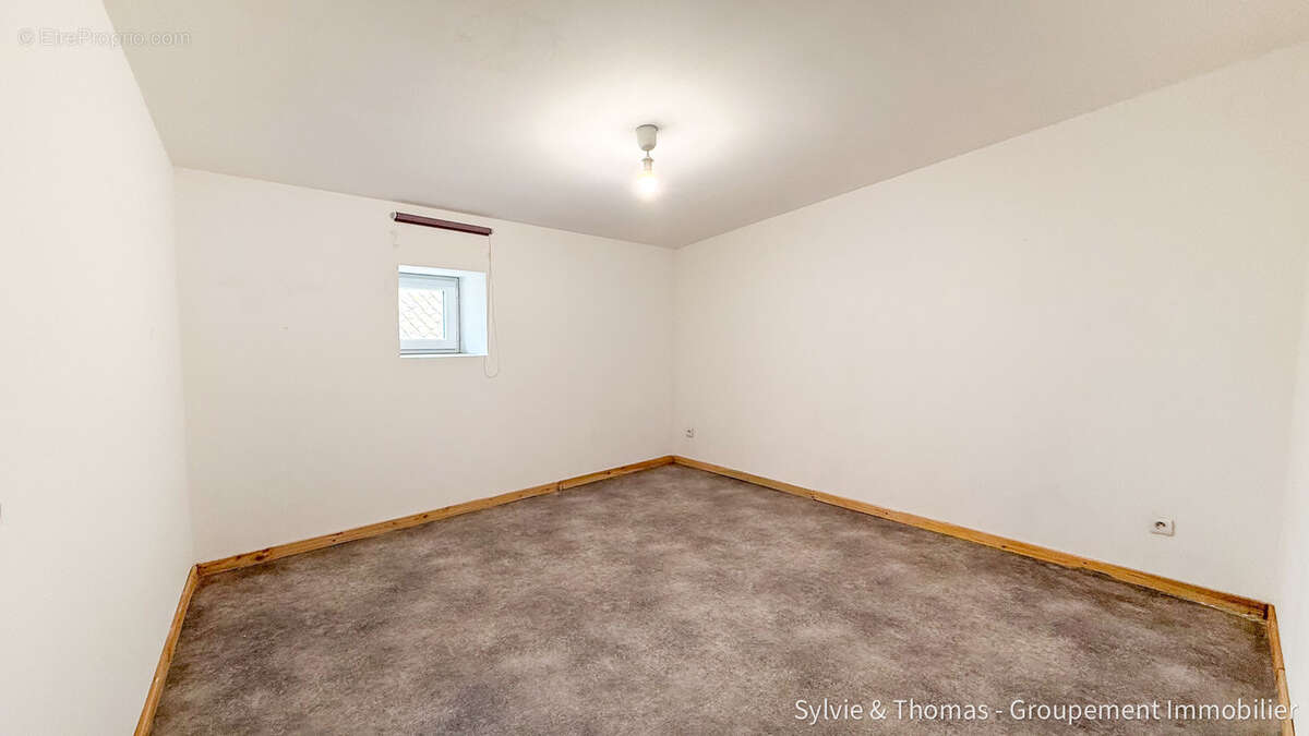Appartement à CADEROUSSE