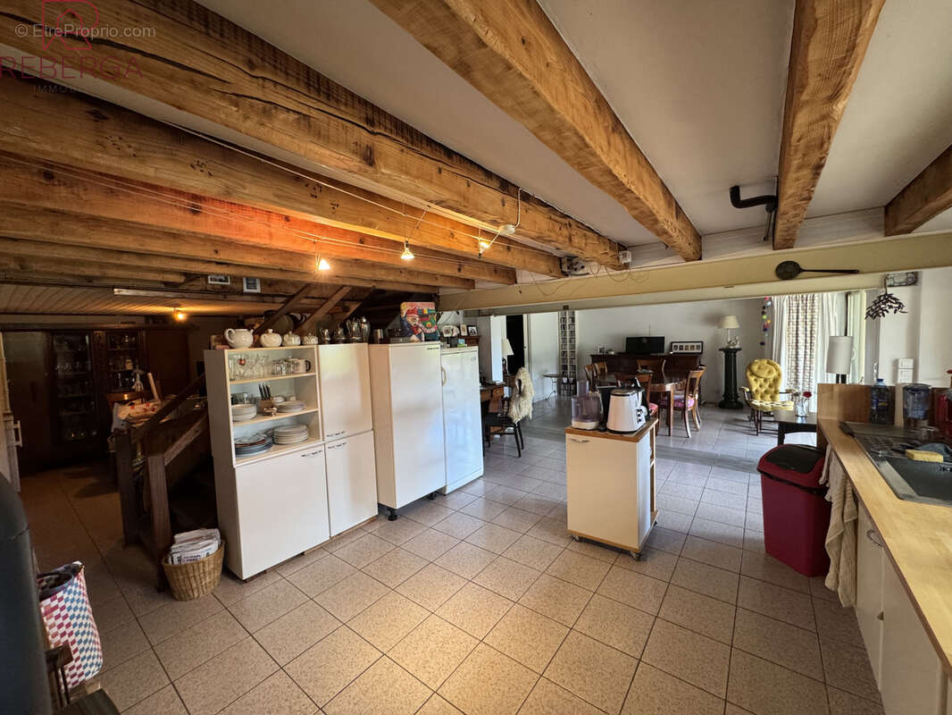 Maison à BOUT-DU-PONT-DE-LARN