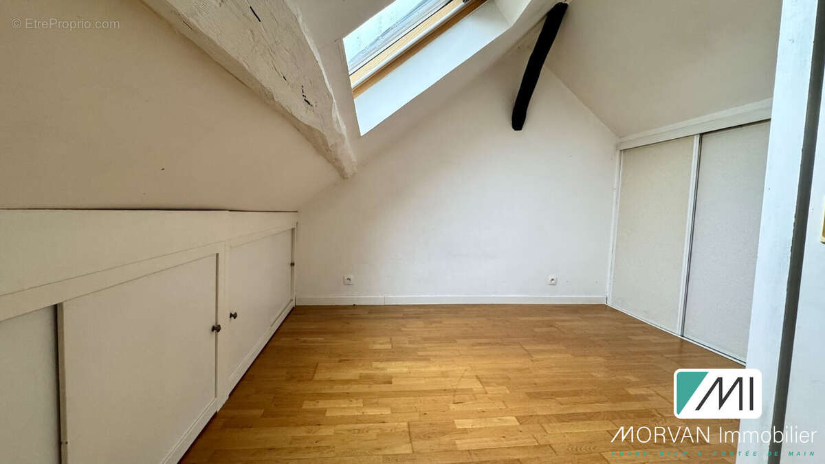 Appartement à LES ESSARTS-LE-ROI