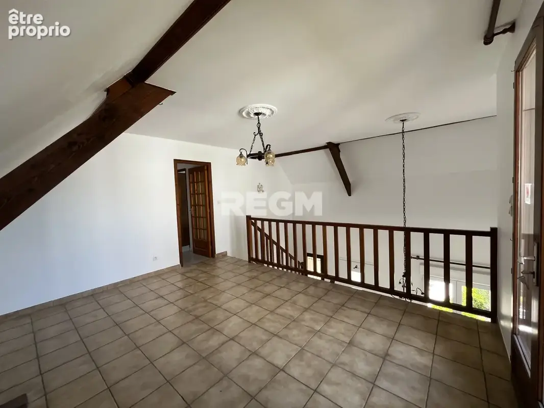 Maison 5 chambres sur sous-sol total pour une surface utile de 221 m2 - photo 60
